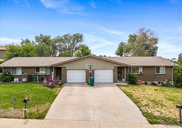 2nd image of 985 995 S Yukon St, Lakewood, CO 80226 | MLS# 5474400