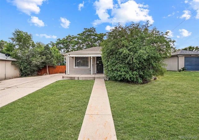 Photo 1 of Single family home for sale at 965 S Eliot St, Denver, CO 80219 | MLS# 8078100 | Listing updated on 2026-09-16