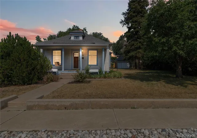 Homes for sale in Arvada, CO | 5622 Zephyr St, Arvada, CO 80002 | MLS# 6825195