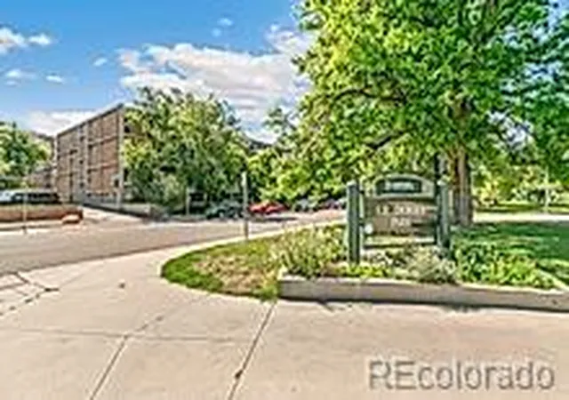 3rd image of 2500 S York St, Denver, CO 80210