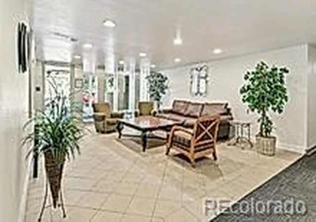 5th image of 2500 S York St, Denver, CO 80210