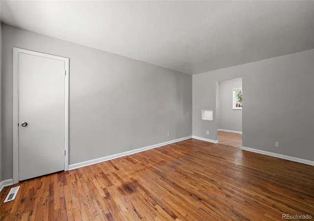 Listing Photo 5 - Condo for sale in building located at 124 W Cheyenne Rd, Colorado Springs, CO 80906