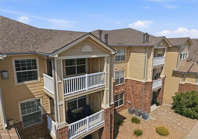 4th image of 5755 N Genoa Wy, Aurora, CO 80019