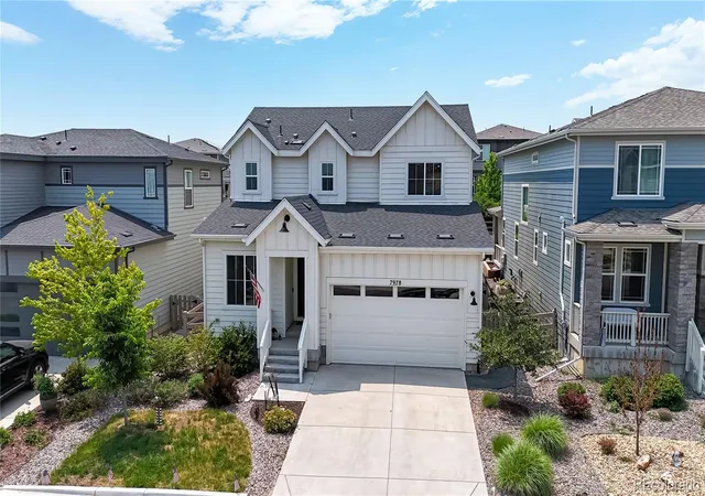 Photo 3 of Single family home for sale at 7978 Adams Frk Ave, Littleton, CO 80125 | MLS# 1552987 | Listing updated on 2026-10-07
