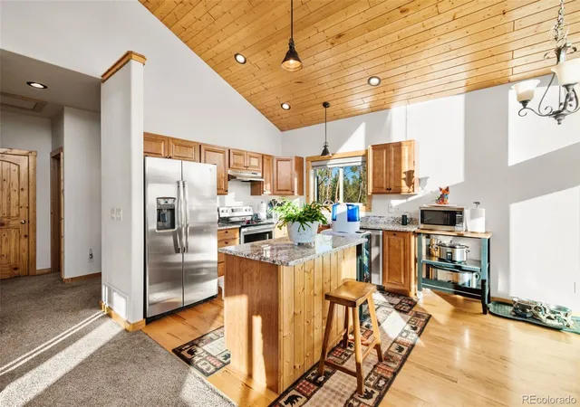 Photo 3 of Single family home for sale at 982 Georgia Dr, Jefferson, CO 80456 | MLS# 8959055 | Listing updated on 2026-07-31