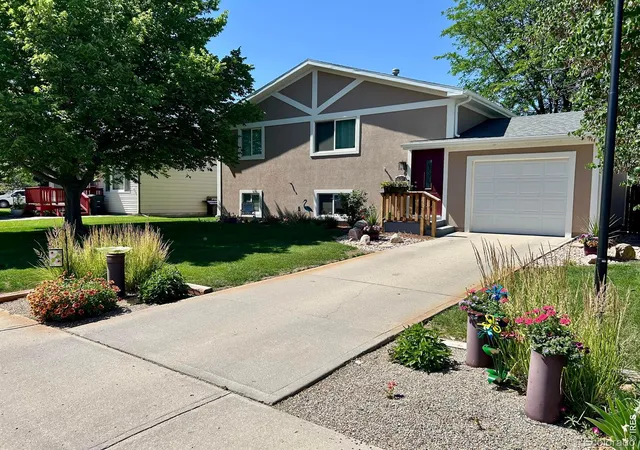 Homes for sale in Sterling, CO | 566 California St, Sterling, CO 80751 | MLS# IR1062551