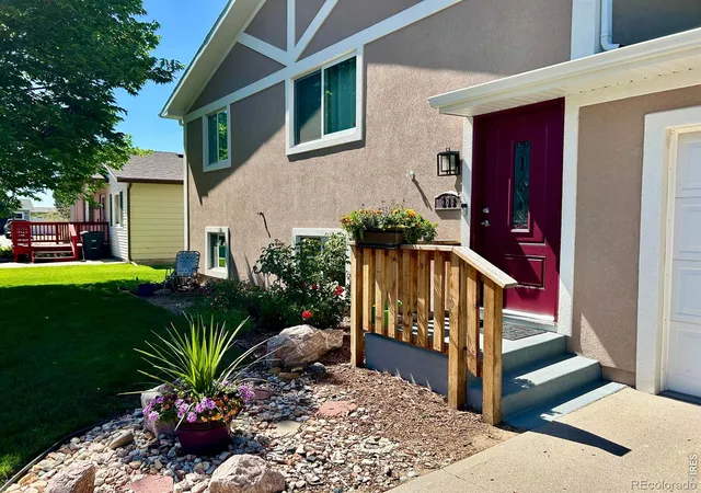Homes for sale in Sterling, CO | 566 California St, Sterling, CO 80751 | MLS# IR1062551