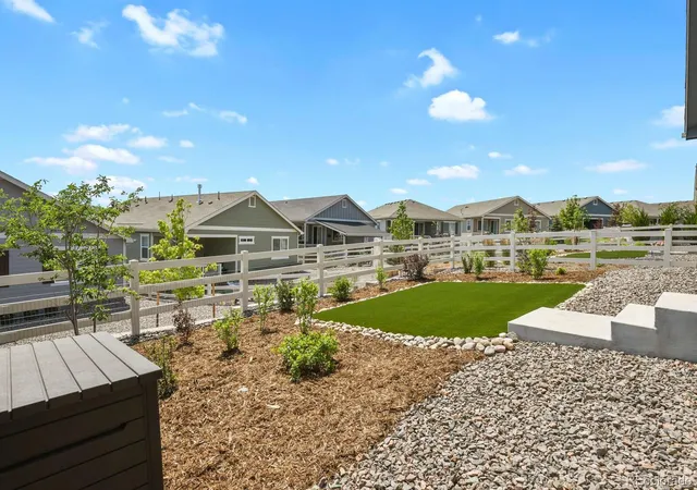 17th image of 2238 Dawkins Dr, Castle Rock, CO 80104 | MLS# 3934575