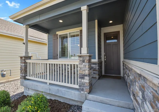 2nd image of 2238 Dawkins Dr, Castle Rock, CO 80104 | MLS# 3934575