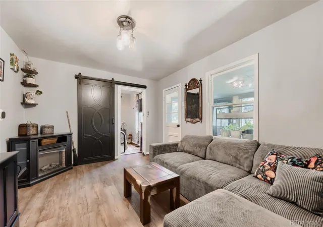 Homes for sale in Lafayette, CO | 406 E Emma St, Lafayette, CO 80026 | MLS# 8719198
