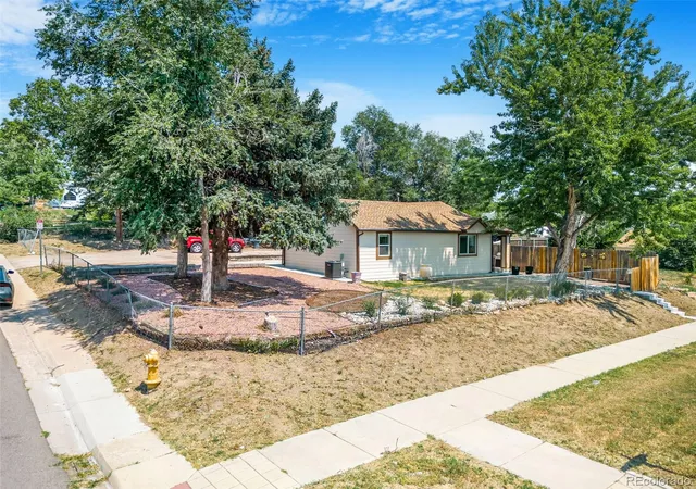32nd image of 3835 W 3rd Ave, Denver, CO 80219 | MLS# 2562722