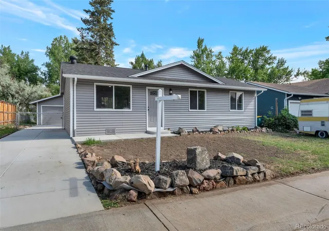 2nd image of 18949 W 60th Pl, Golden, CO 80403 | MLS# 3333859