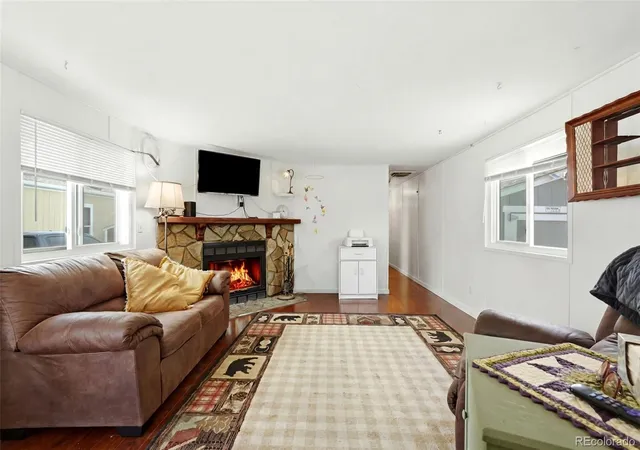 2nd image of 520 E St, Golden, CO 80401 | MLS# 2488227