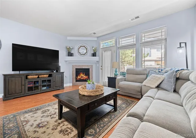Photo 4 of Townhouse for sale at 4376 S Quail Way, Littleton, CO 80127 | MLS# 6628973 | Listing updated on 2026-09-23