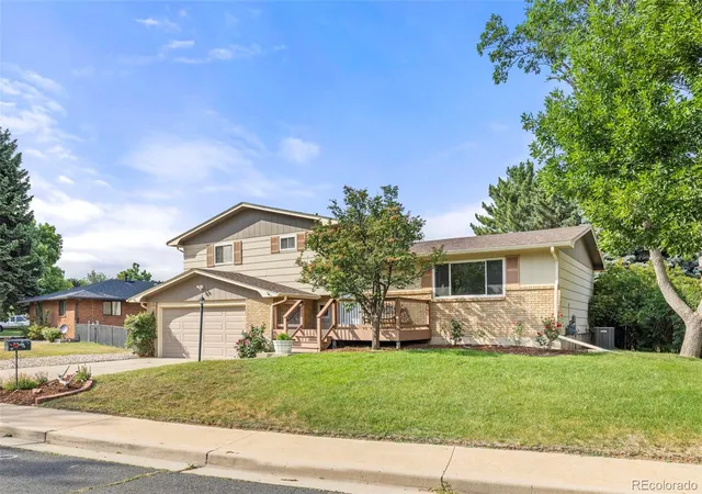 Single family home for sale at 2313 Farisita Dr, Loveland, CO 80538 | MLS# 2968140