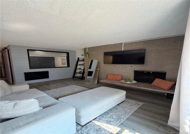 2nd image of 4110 Hale Pkwy #2C, Denver, CO 80220 | MLS# 6541263