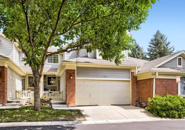 Townhouse for sale at 13523 W 63rd Way, Arvada, CO 80004 | MLS# 6661914