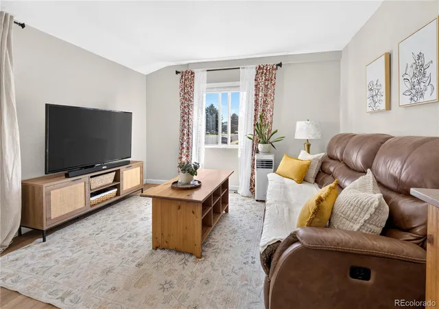 5th image of 1057 E 5Th St, Loveland, CO 80537 | MLS# 1933555