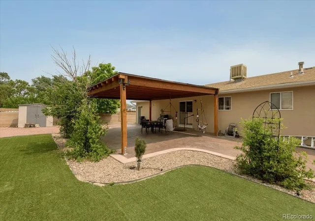 3rd image of 267 S Dacona Dr, Pueblo, CO 81007 | MLS# 3175724