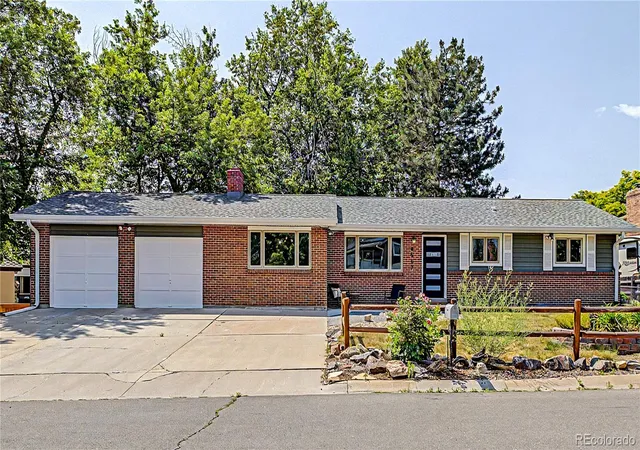 1st image of 4667 Badger Ln, Littleton, CO 80127 | MLS# 3594714