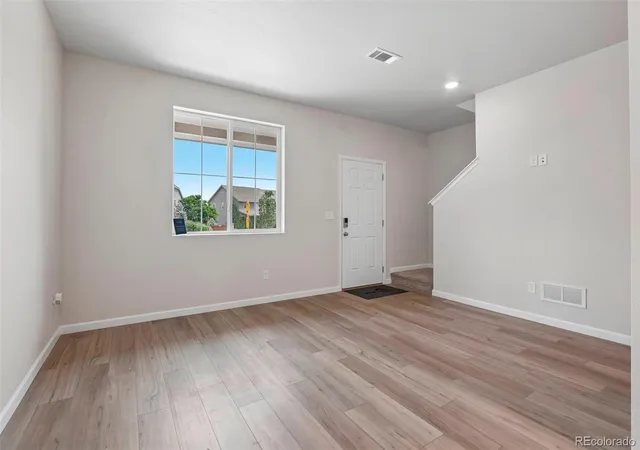 3rd image of 1492 Coral Pl, Longmont, CO 80504 | MLS# 1912427