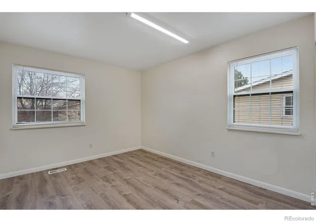 3rd image of 2630 S Vaughn Wy, Aurora, CO 80014