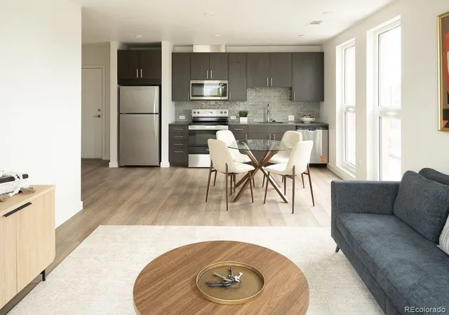 2nd image of 639 29Th St #200, Denver, CO 80205 | MLS# 4604752