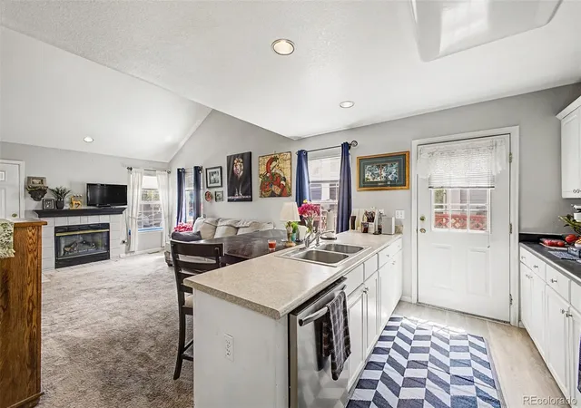 4th image of 12212 Bannock Cir #C, Denver, CO 80234 | MLS# 2184226