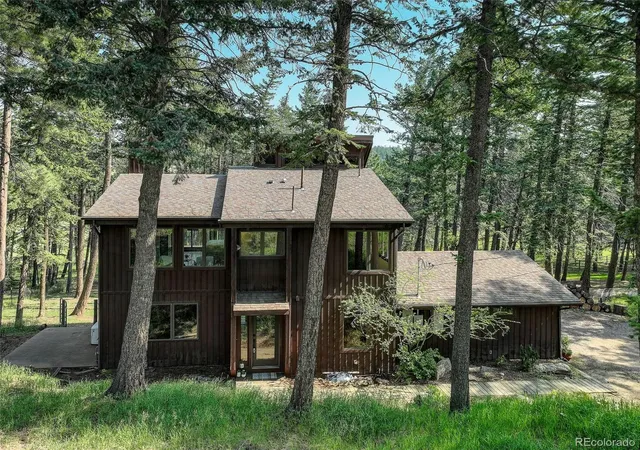 Homes for sale in Golden, CO | 26161 Clear View Dr, Golden, CO 80401 | MLS# 9623113