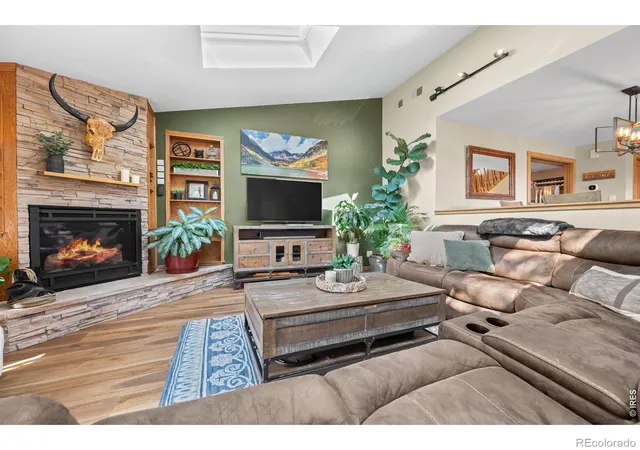 Homes for sale in Golden, CO | 109 Lookout Mountain Cir, Golden, CO 80401 | MLS# IR1062638