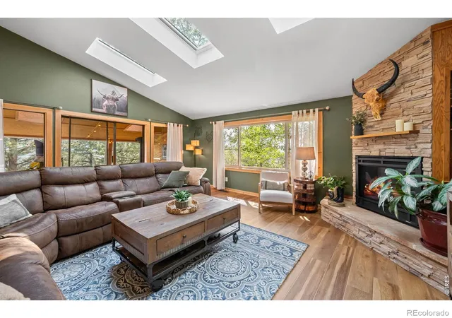 Homes for sale in Golden, CO | 109 Lookout Mountain Cir, Golden, CO 80401 | MLS# IR1062638