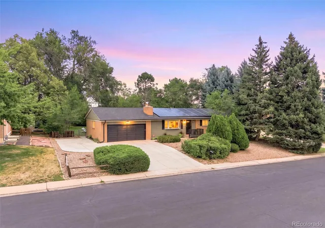 Photo 4 of Single family home for sale at 11835 Swadley Dr, Lakewood, CO 80215 | MLS# 4882465 | Listing updated on 2026-09-17