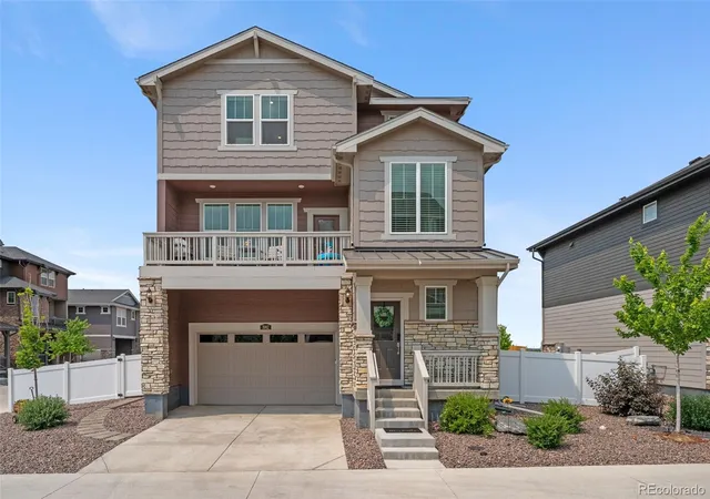 Photo 2 of Single family home for sale at 1982 S Fultondale Ct, Aurora, CO 80018 | MLS# 3481197 | Listing updated on 2026-07-15