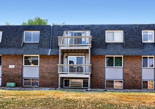 Homes for sale in Centennial, CO | 190 E Highline Cir #202, Centennial, CO 80122 | MLS# 4197403