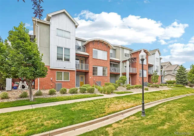 Photo 1 of Townhouse for sale at 84 Spruce St #305, Denver, CO 80230 | MLS# 7328144 | Listing updated on 2026-10-01