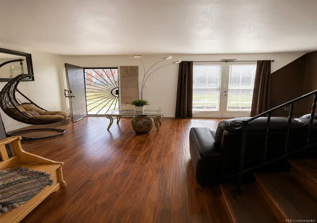 Townhouse for sale at 11778 E Canal Dr, Aurora, CO 80011 | MLS# 8331145
