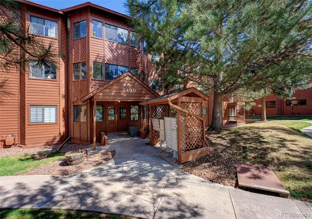 Homes for sale in Colorado Springs, CO | 2440 Palmer Park Blvd #E3, Colorado Springs, CO 80909 | MLS# 6861912