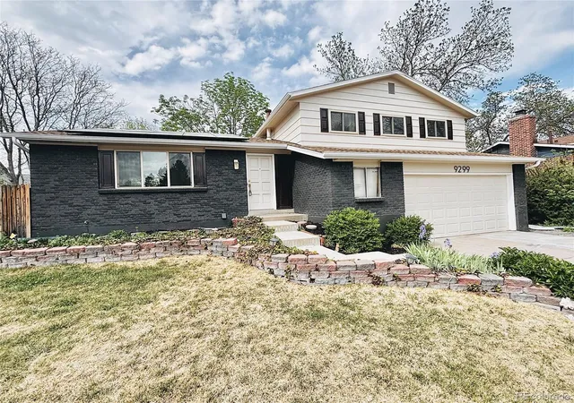 2nd image of 9299 W Weaver Dr, Littleton, CO 80123 | MLS# 1654709