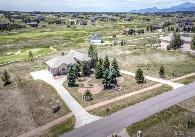 Photo 4 of Single family home for sale at 19845 Kershaw Ct, Monument, CO 80132 | MLS# 1733452 | Listing updated on 2026-07-30