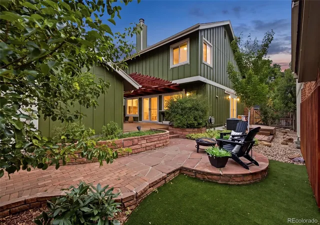 1st image of 7572 S Rosemary Cir, Centennial, CO 80112 | MLS# 9554097