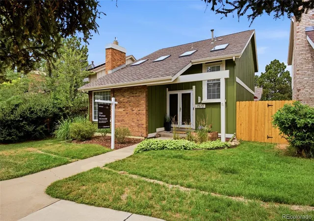 Photo 2 of Single family home for sale at 7572 S Rosemary Cir, Centennial, CO 80112 | MLS# 9554097 | Listing updated on 2026-09-16