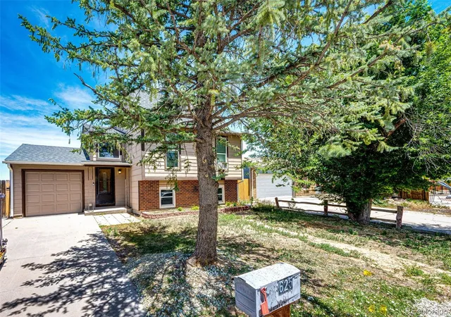 Homes for sale in Bennett, CO | 625 Madison Wy, Bennett, CO 80102 | MLS# 5609056