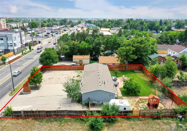 Photo 2 of Single family home for sale at 1571 Sheridan Blvd, Lakewood, CO 80214 | MLS# 9285102 | Listing updated on 2026-09-02