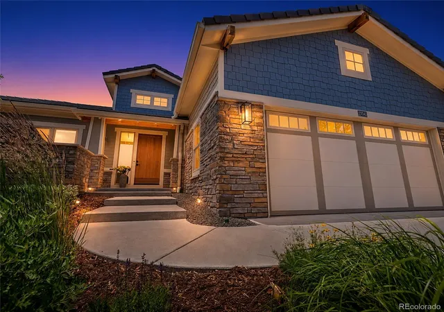 3rd image of 27041 E Long Cir, Aurora, CO 80016 | MLS# 7681027