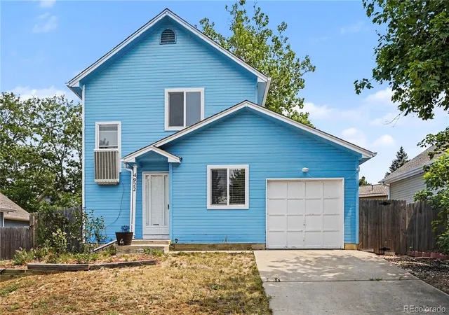 Photo 1 of Single family home for sale at 4922 S Rifle Ct, Aurora, CO 80015 | MLS# 6922162 | Listing updated on 2026-08-28