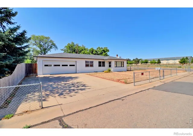 Homes for sale in Evans, CO | 3001 Sunset Dr, Evans, CO 80620 | MLS# IR1062726