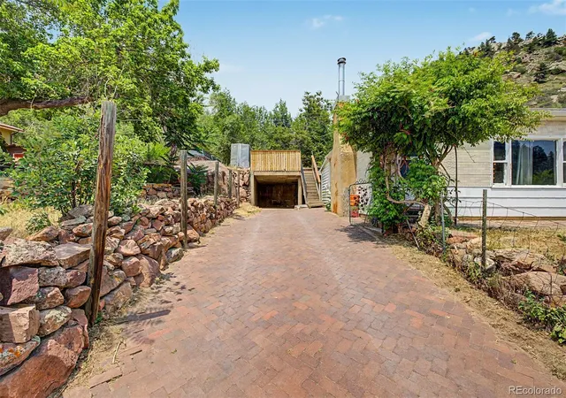 4th image of 176 Artesian Dr, Eldorado Springs, CO 80025 | MLS# 2626814