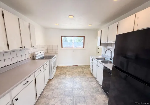 Photo 2 of Single family home for sale at 9190 Cypress Dr, Thornton, CO 80229 | MLS# 4263663 | Listing updated on 2026-09-17