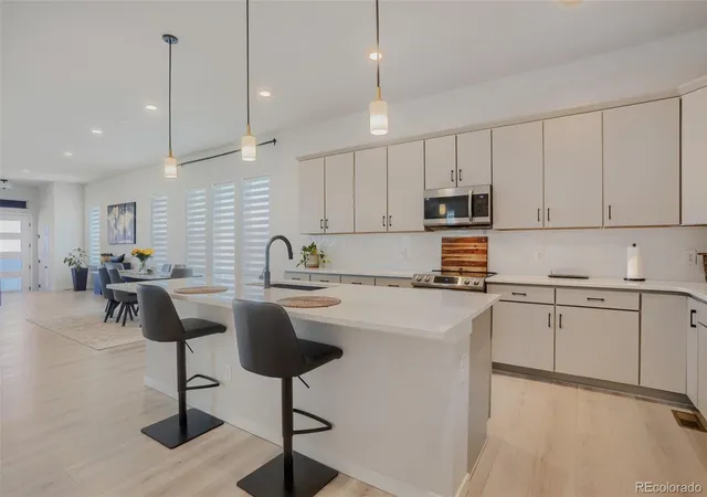 Photo 3 of Single family home for sale at 6264 N Lisbon St, Aurora, CO 80019 | MLS# 4469643 | Listing updated on 2026-10-15