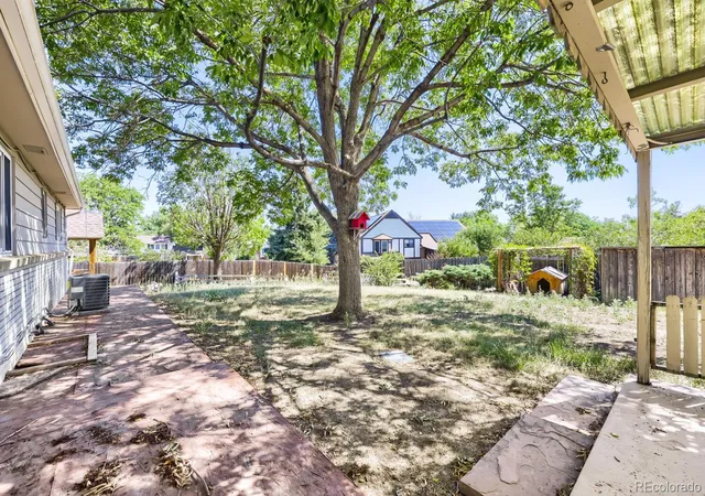 17th image of 11046 Livingston Dr, Northglenn, CO 80234 | MLS# 3625703